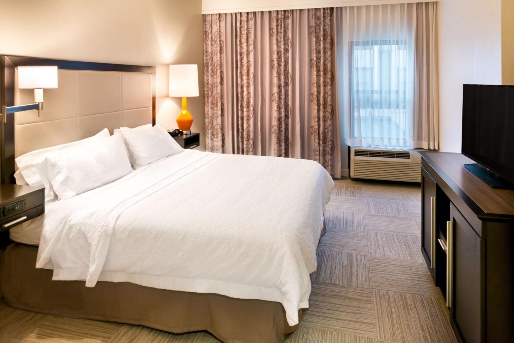 Hampton Inn & Suites Orlando-East Ucf Alafaya Dış mekan fotoğraf