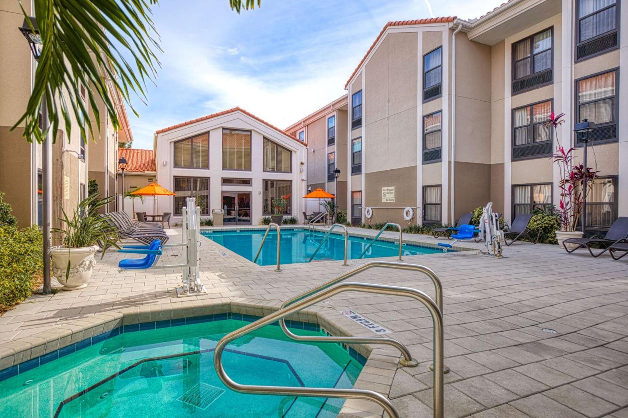 Hampton Inn & Suites Orlando-East Ucf Alafaya Dış mekan fotoğraf