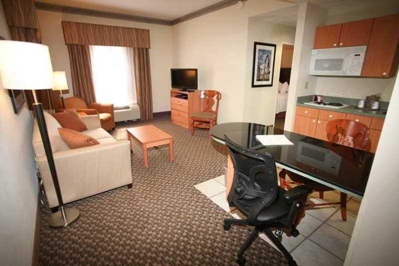 Hampton Inn & Suites Orlando-East Ucf Alafaya Oda fotoğraf